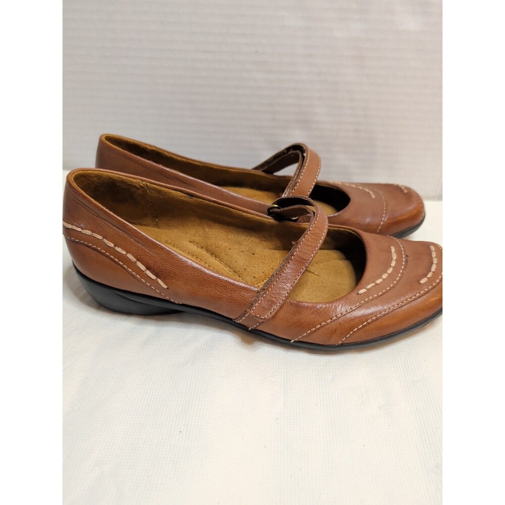 NATURALIZER Women's  Mary Janes 6 1/2 Brown Leather Cottagecore Preppy Casual - Picture 3 of 4